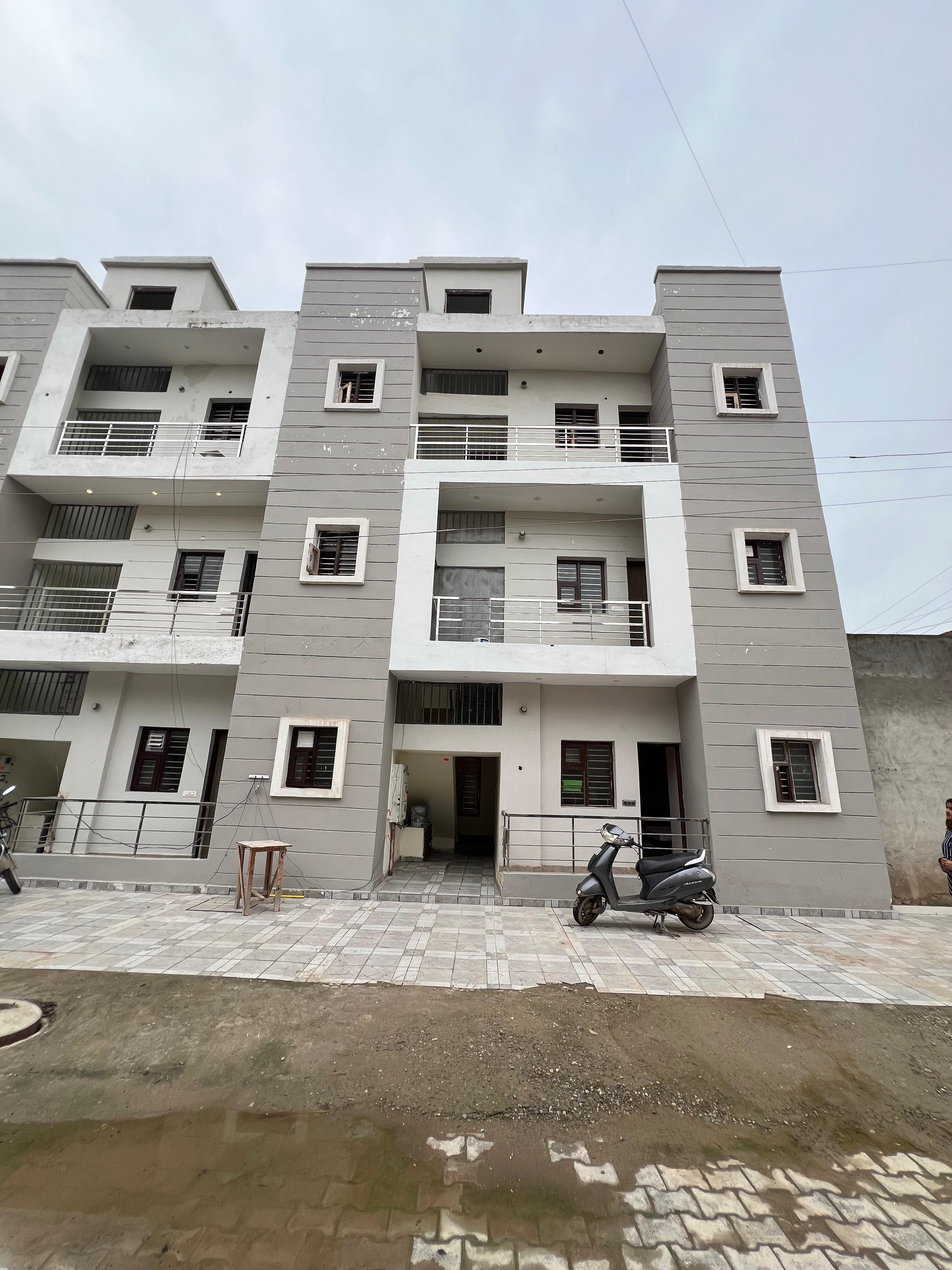 3BHK Independent Flat Gated Society with Park Area | Near Airport Road, Mohali